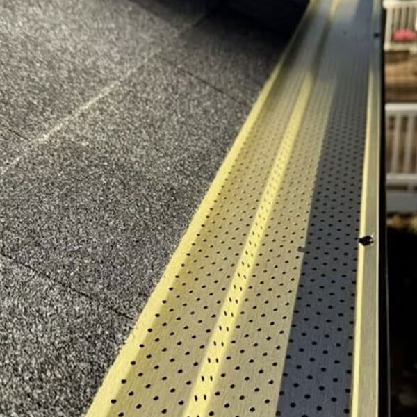 Gutter Guards Service